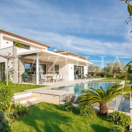 Avec Piscine Privee, Vue Et Proche 10 Personnes Villa Sainte-Maxime